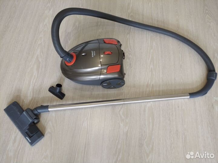 Пылесос Scarlett