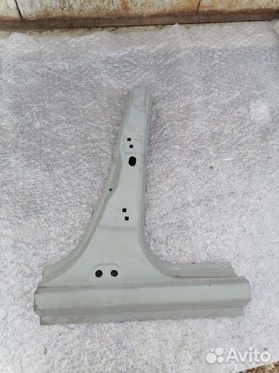 Панель боковины передняя левая LADA Largus
