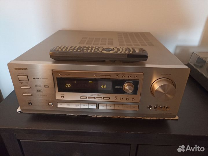 Ресивер Onkyo TX-DS787