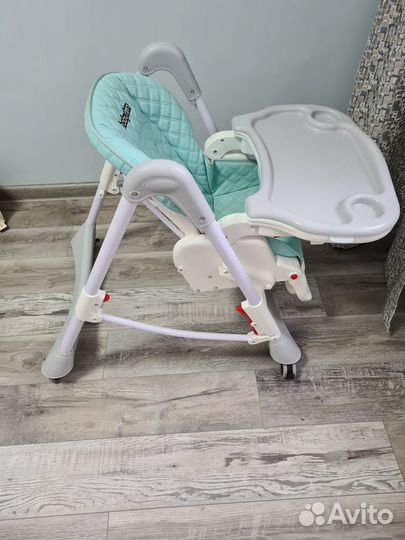 Стульчик для кормления babyton