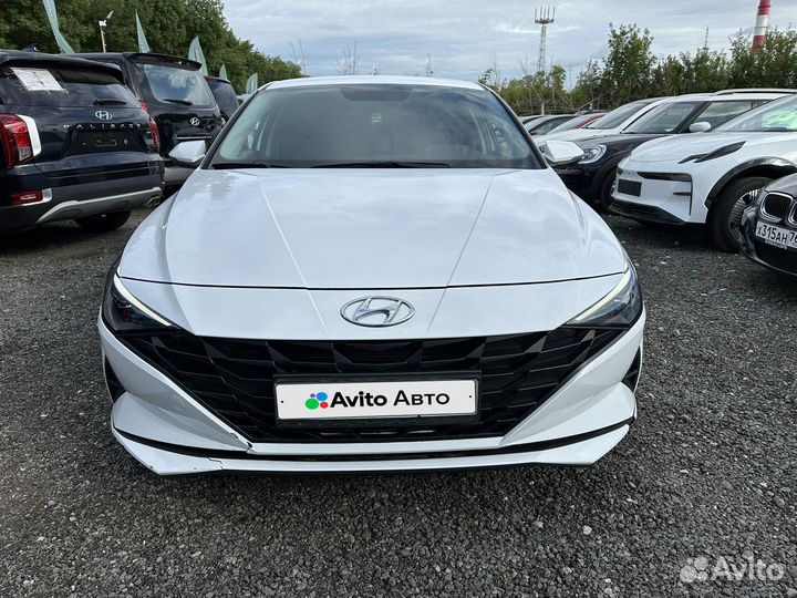 Hyundai Elantra 2.0 AT, 2021, 35 932 км