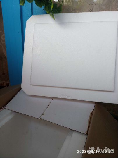 Холодильник-термоконтейнер