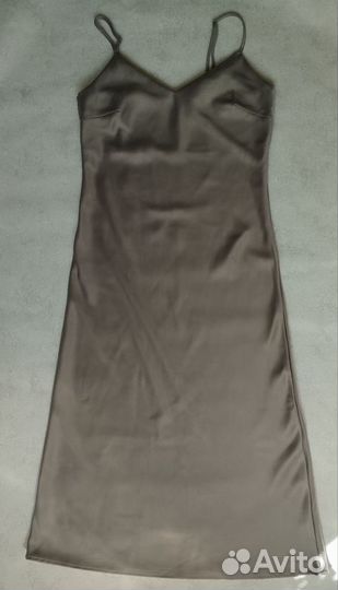 Платье - комбинация 46 М атласное серое zarina