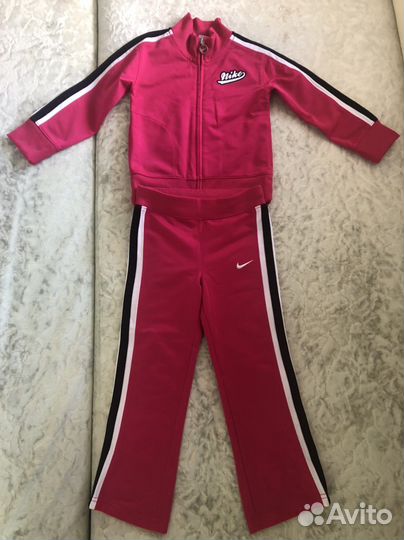 Спортивный костюм Nike для девочки размер 4Т