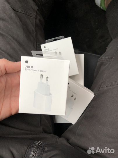 Зарядное устройство на iPhone USB-C 20w (оригинал)