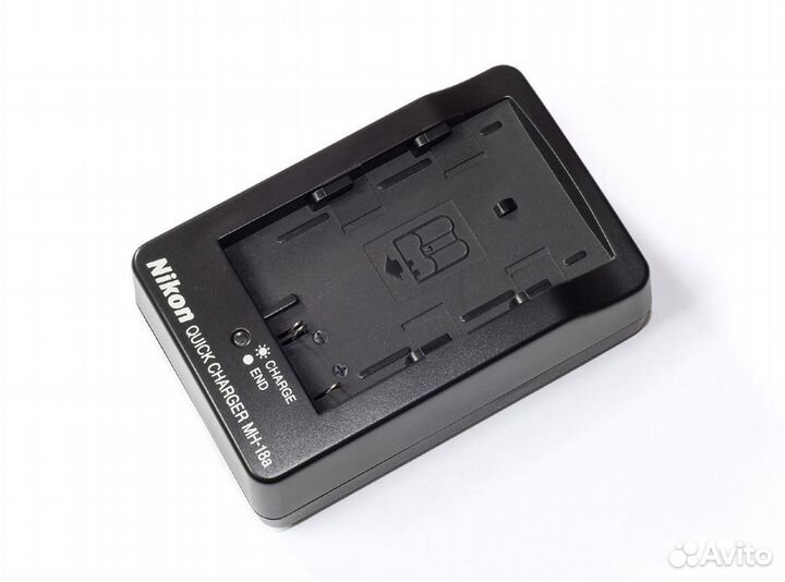 Зарядное устройство Nikon MH-18a для enel 3 E