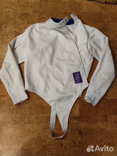 Продам форму для фехтования