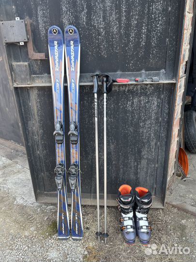 Горные лыжи Dynastar с ботинками Dalbello