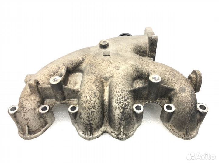 Коллектор впускной Volkswagen Jetta 1K2 BXE 2008