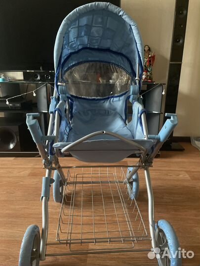 Коляска для кукол