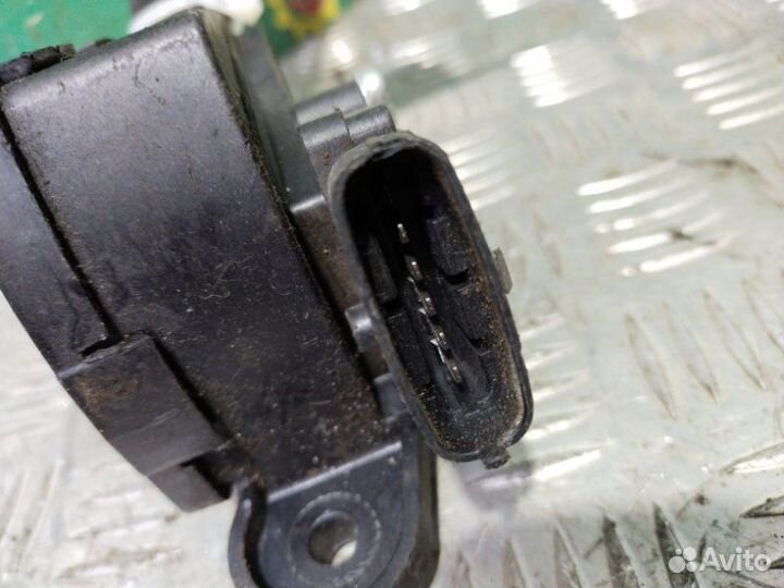 Педаль газа Hyundai Solaris седан 1.4 11-14