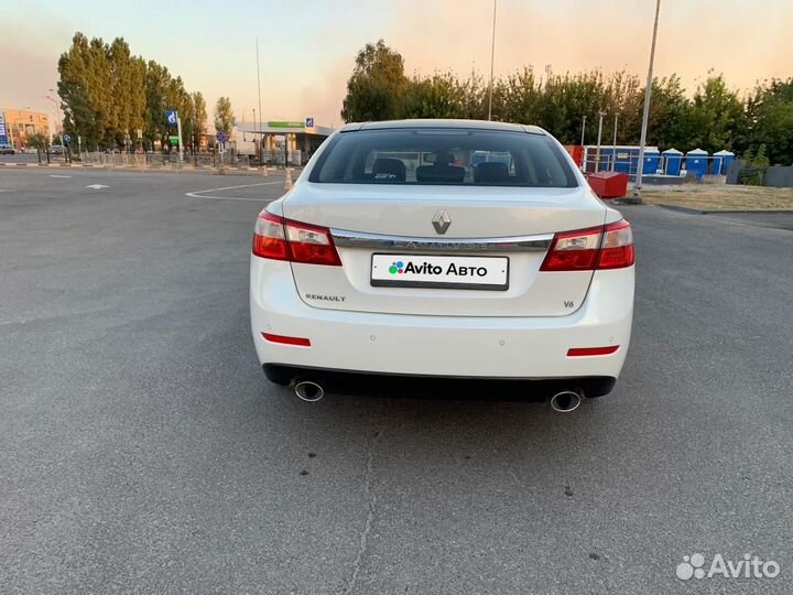 Renault Latitude 2.5 AT, 2011, 273 500 км