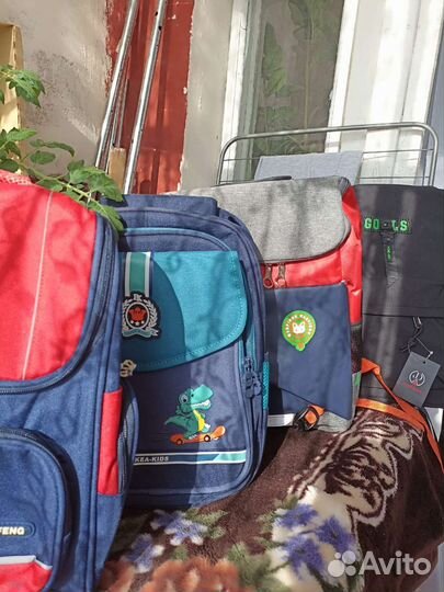 Рюкзак школьный для мальчика новый