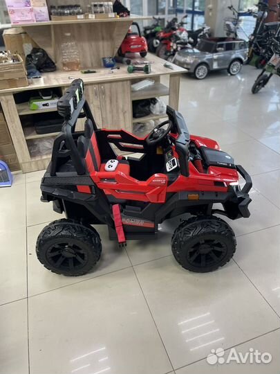 Детский электромобиль двухместный