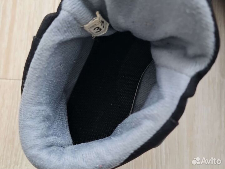 Лыжные ботинки 33 трэк