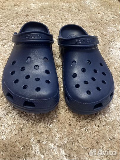 Crocs made in italy 42