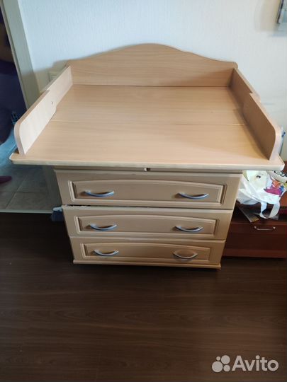 Пеленальный столик комод