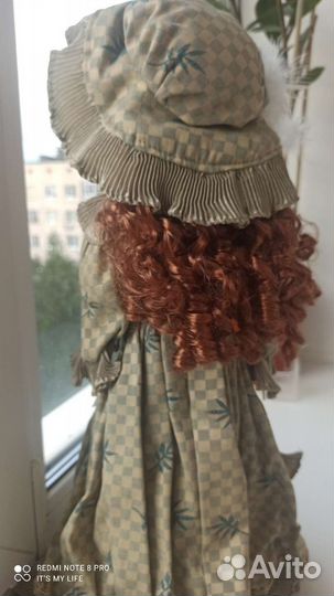 Кукла фарфоровая коллекционная