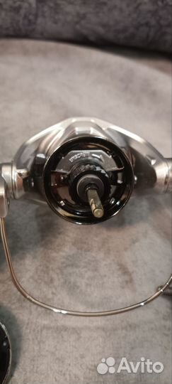 Shimano 23 stradic c3000