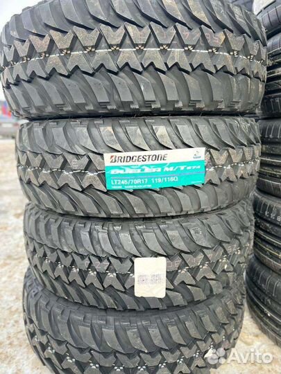 Bridgestone Dueler M/T 245/70 R17 116Q