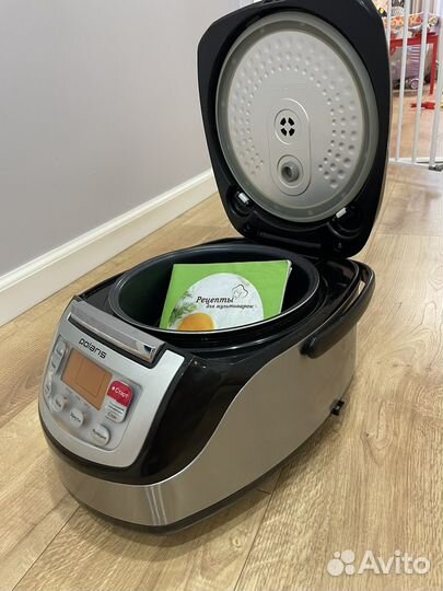 Мультиварка polaris почти новая