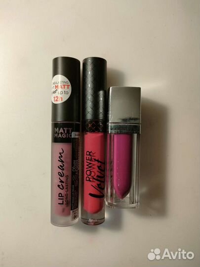 Жидкие губные помады