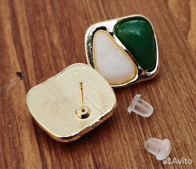 Серьги Геометрия Смола зелёный+белый