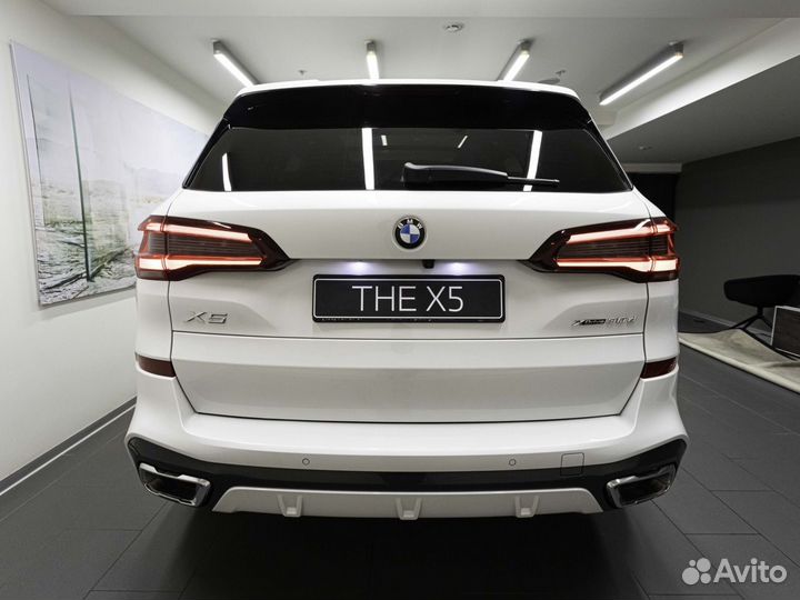 BMW X5 3 AT, 2022