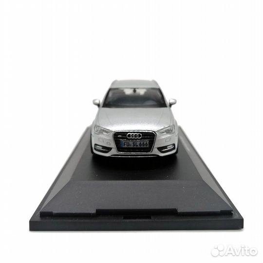 Модель автомобиля Schuco Audi A3 Sportback1:43