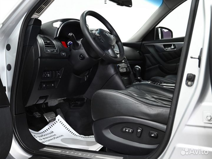 Infiniti FX35 3.5 AT, 2008, 141 000 км