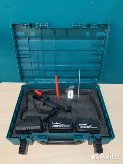 Шуруповерт 854J76-7 и Перфервтор DHR241 Makita 18V