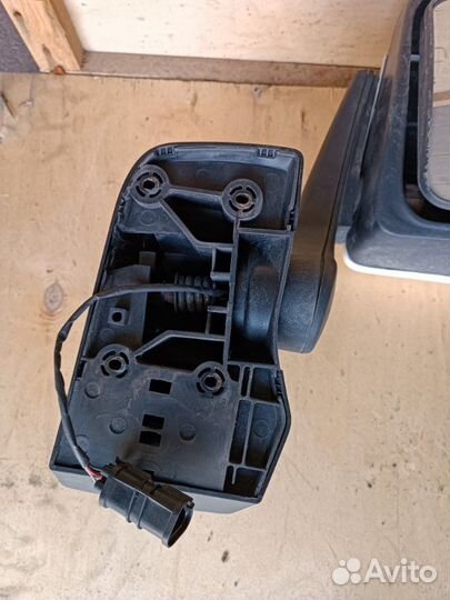 Зеркало заднего вида боковое левое Man Tgx