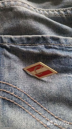 Значки футбольных клубов