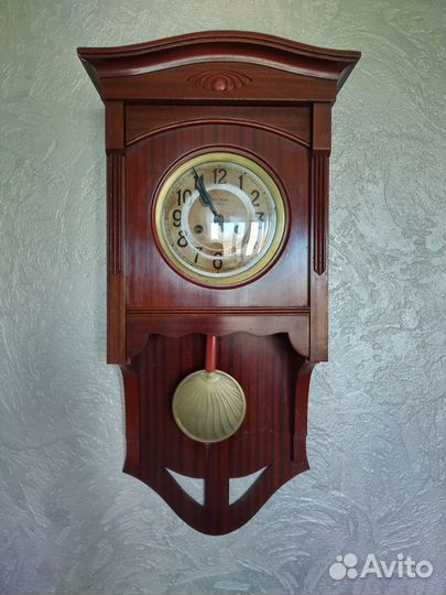 Часы антикварные с боем Густав Беккер (Силезия)