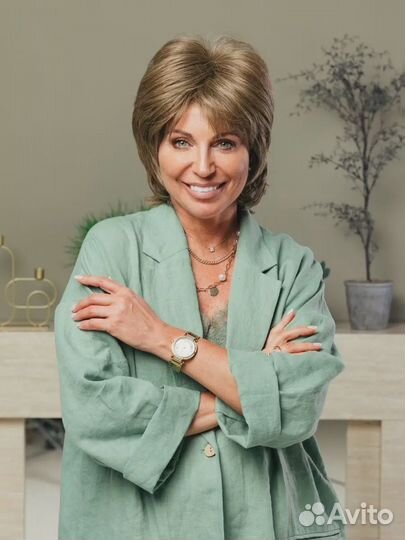 Парик женский, светло-русый. Новый с биркой