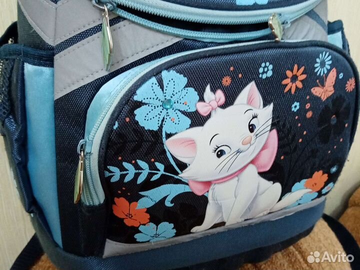 Школьный рюкзак-ранец