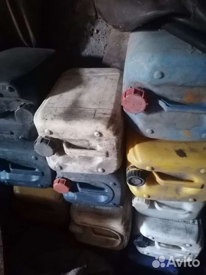 Канистра пластиковая