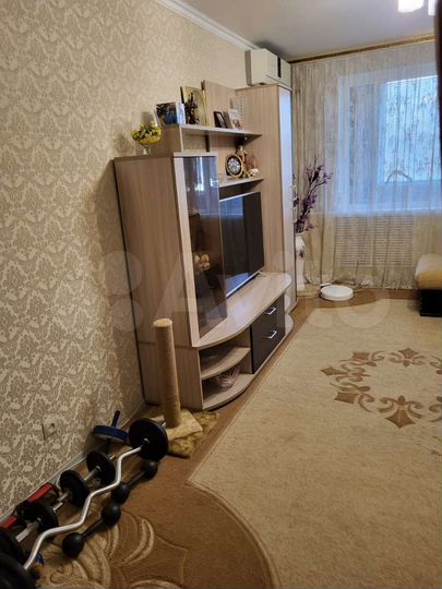 3-к. квартира, 77 м², 8/9 эт.