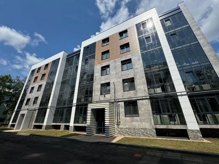 2-к. квартира, 77 м², 4/5 эт.
