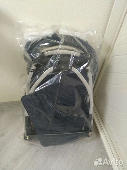 Прогулочная коляска новая Babyton Cosmo