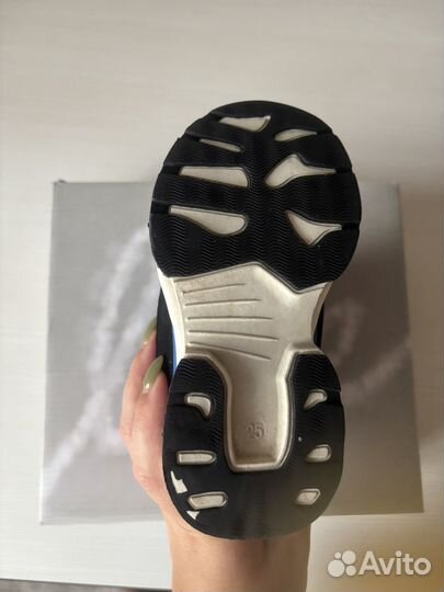 Ботинки зимние для мальчика 25