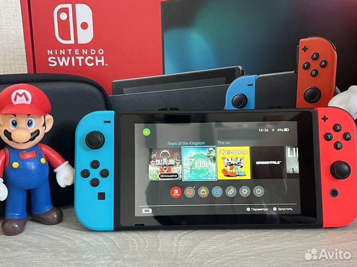 Nintendo Switch V2 прошитый с чехлом + 23 Игры