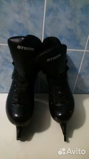 Коньки хоккейные подростковые