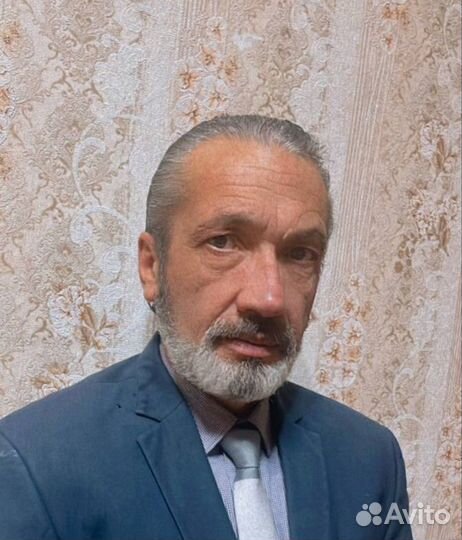 Скотник, дояр