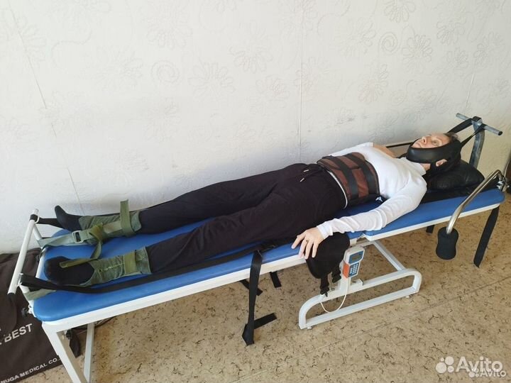 Вытяжка позвоночника с помощью тракционного стола
