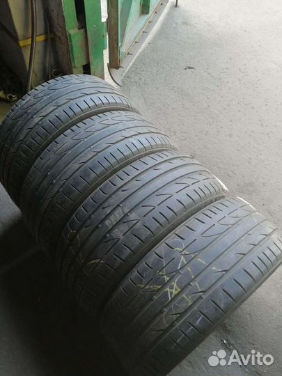 Bridgestone Potenza S001 225/40 R18