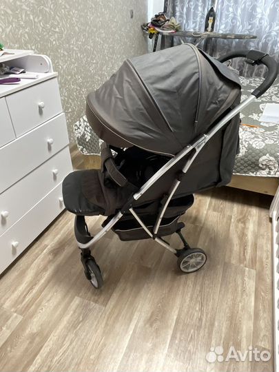 Прогулочная коляска carello