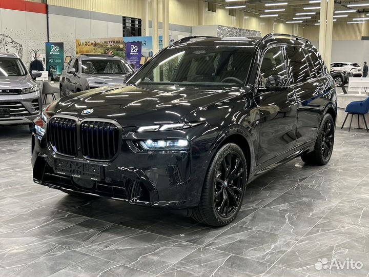 BMW X7 3.0 AT, 2024, 1 км