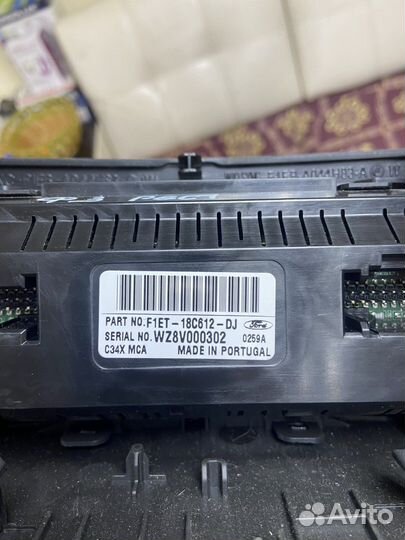 Блок управления климатом Ford Focus 3