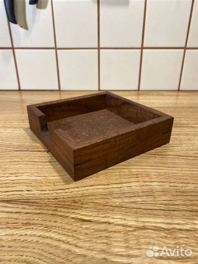 Салфетница из дуба